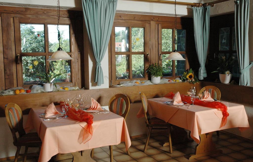 Hotel - Reweschnier Kusel Exteriör bild